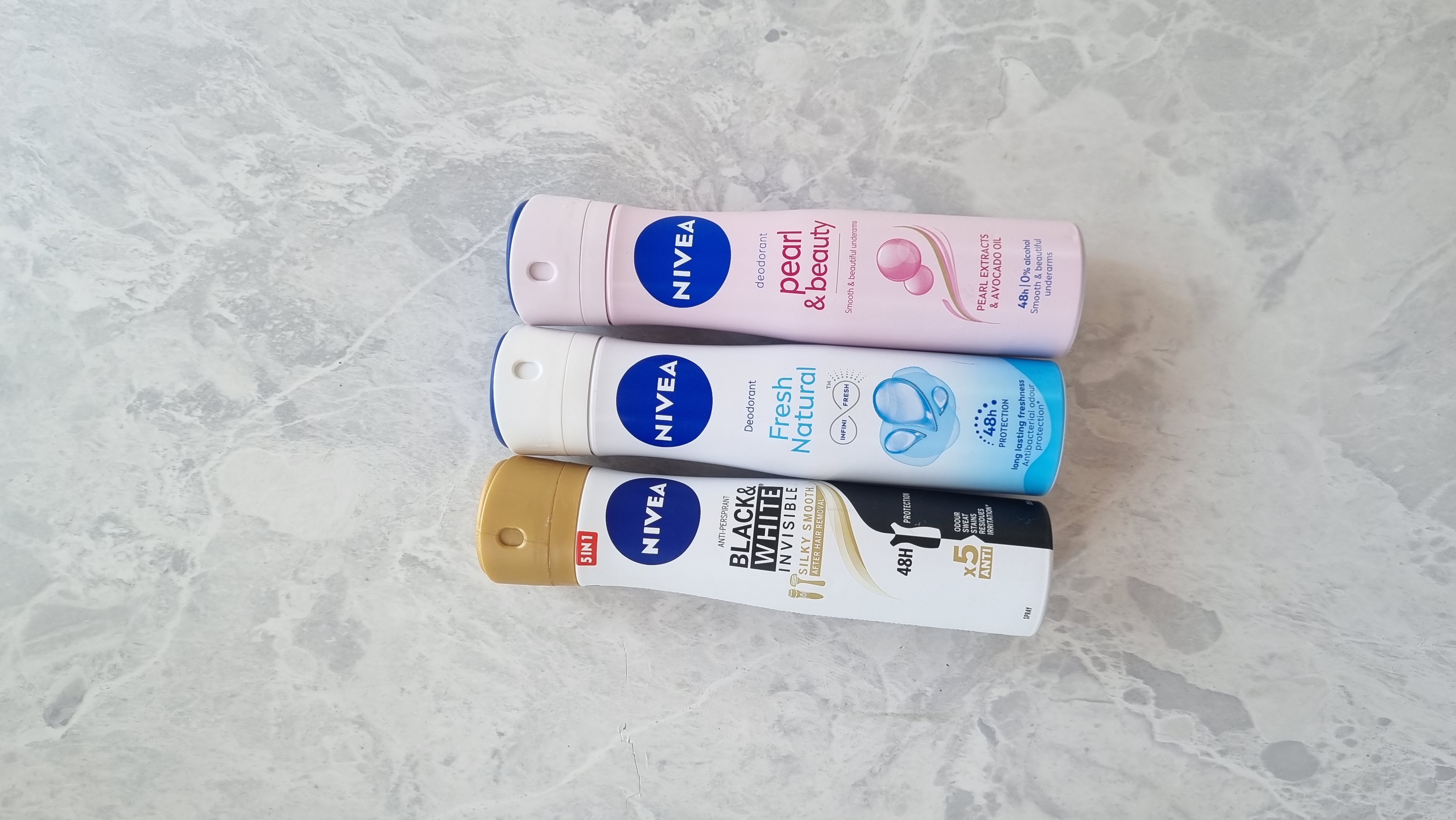 اسپری ضدتعریق نیوآ Black & White Fresh Natural حجم 150 میل