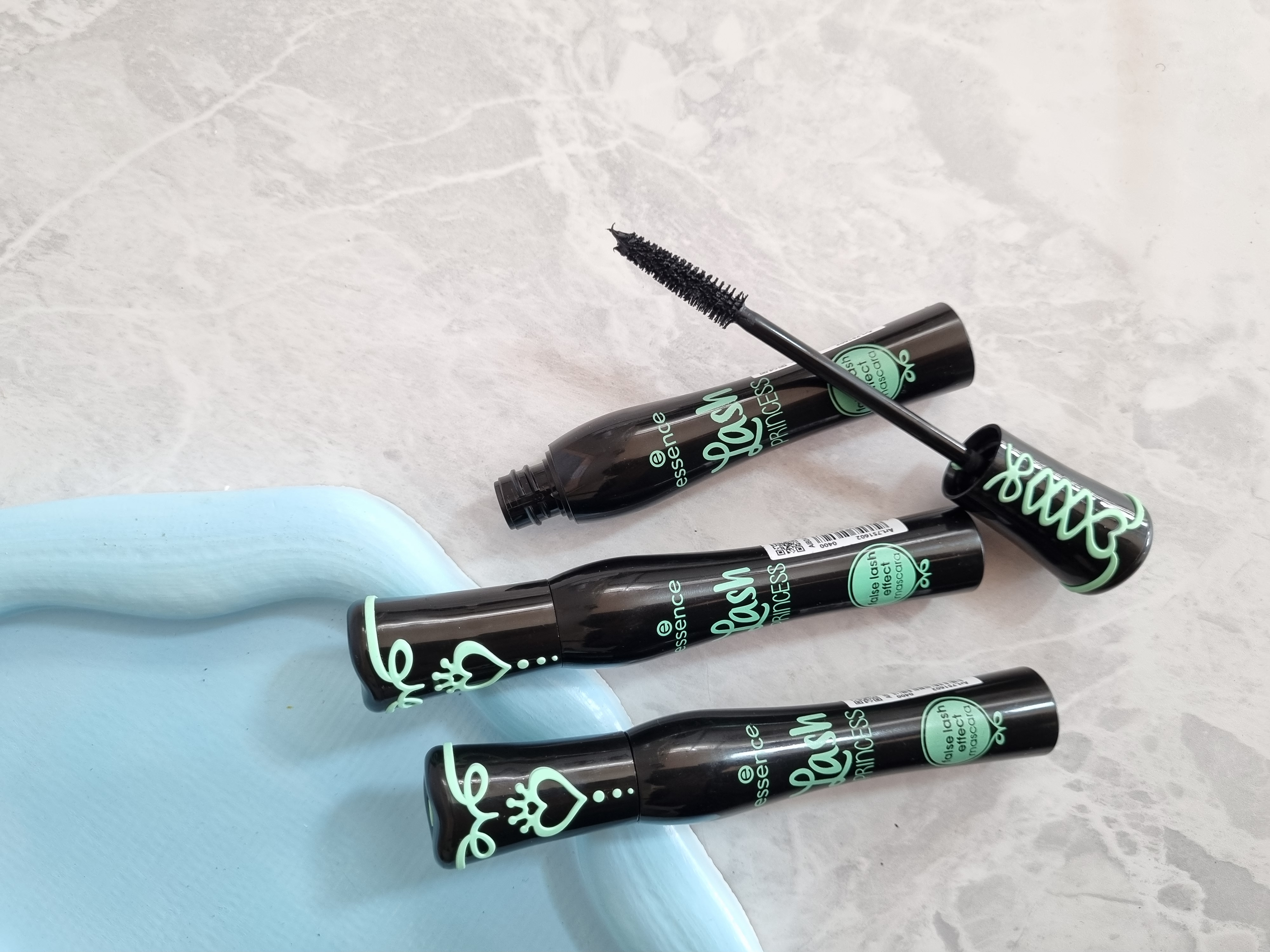 ریمل حجم‌دهنده و بلندکننده اسنس مدل Lash Princess حجم 12 میل