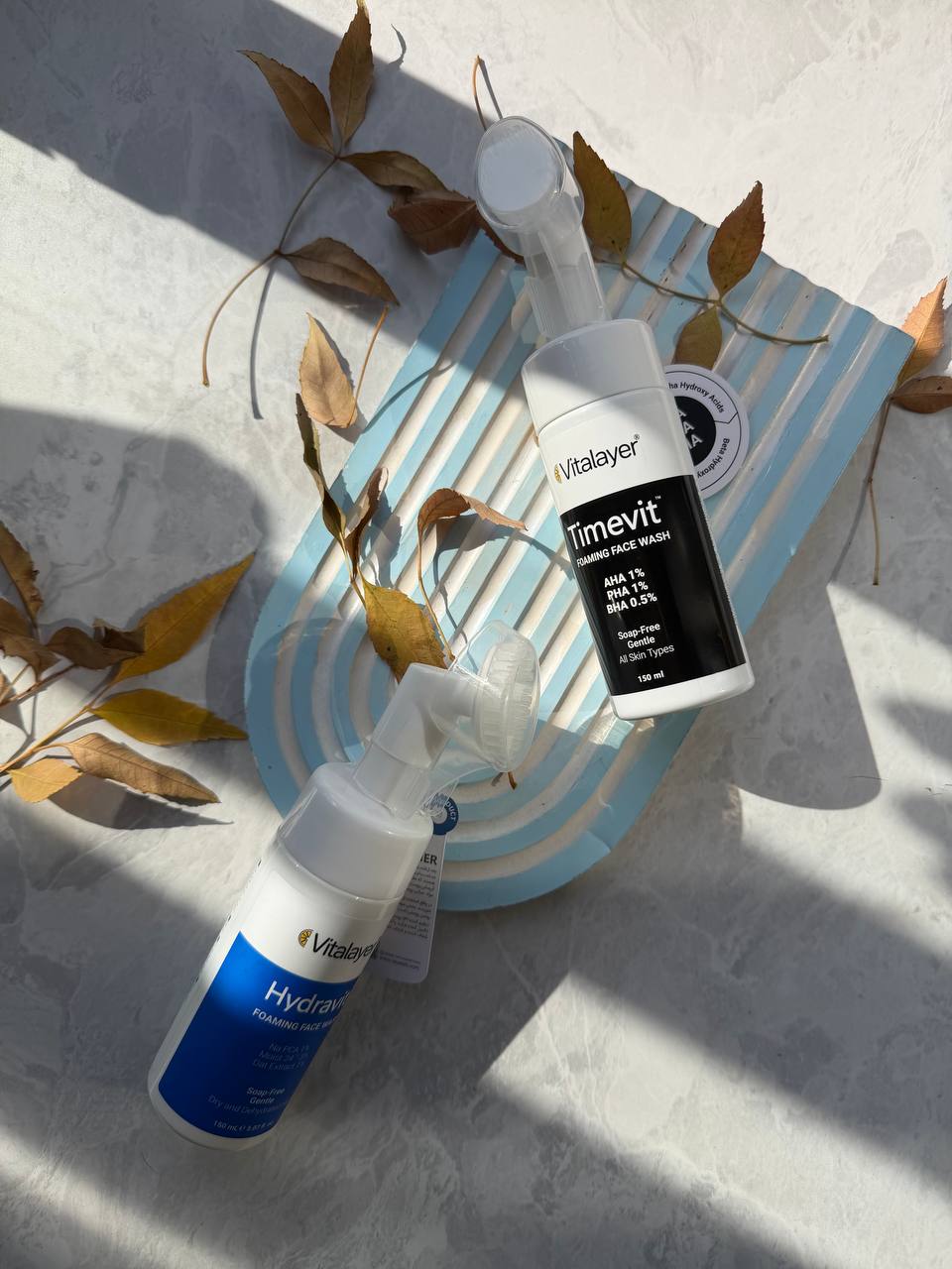 فوم شستشو تایم ویت ویتالایر مناسب روشن‌سازی و پاکسازی پوست