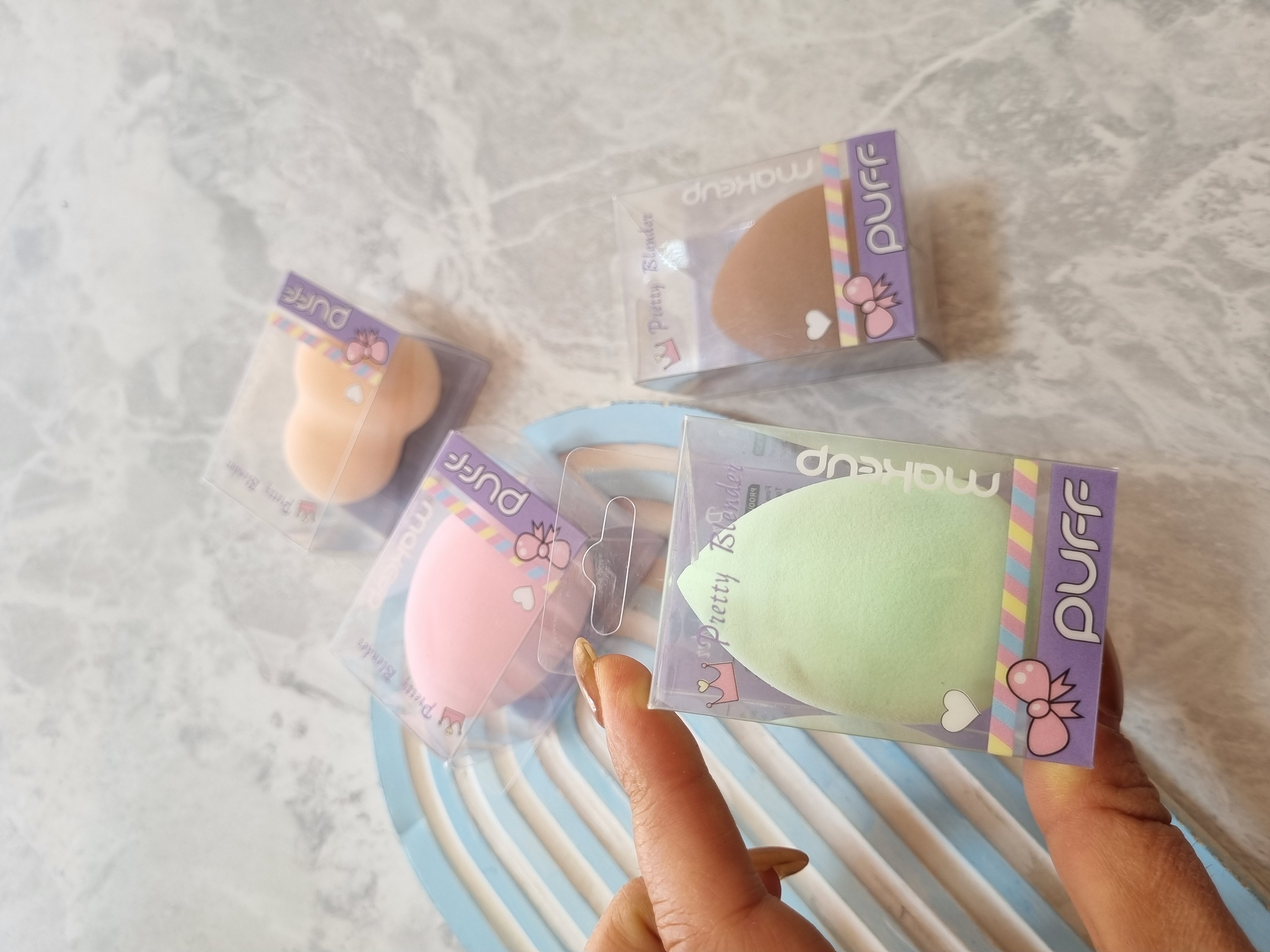 اسفنج آرایشی بیوتی بلندر اصل مناسب کرم‌پودر و رژگونه | Beauty Blender