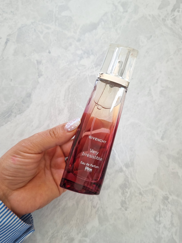 ادکلن جیوانچی نایس ۱۰۰ میل | Nice Givenchy